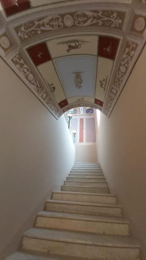 לינה וארוחת בוקר Aradeo Palazzo Francesco Grassi מראה חיצוני תמונה